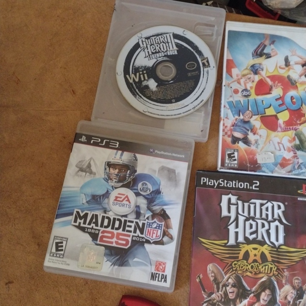 Assorted Video Game Collection - Picture 5 of 5